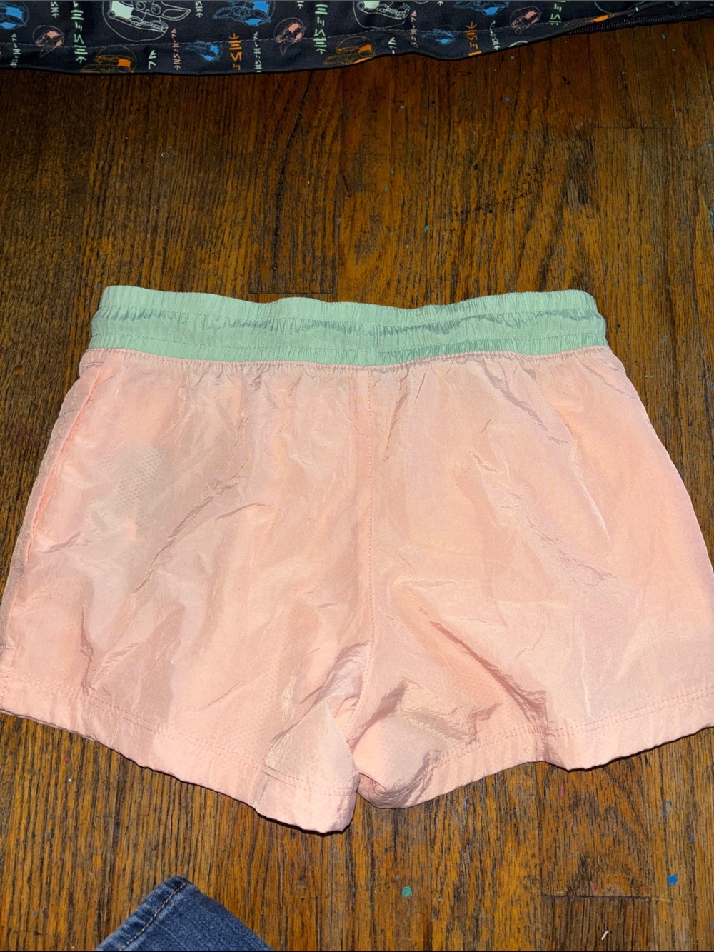 Jordan Icon Play Blocked Youth/Girls Shorts coral - Picture 3 of 3